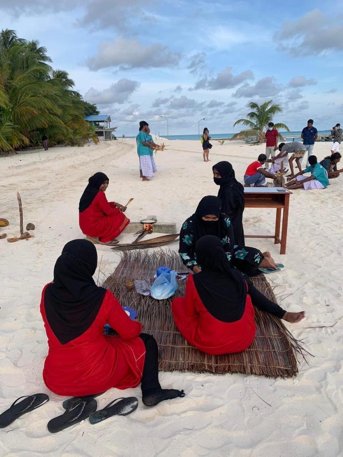 Malas Island View Fulidhoo Exterior photo