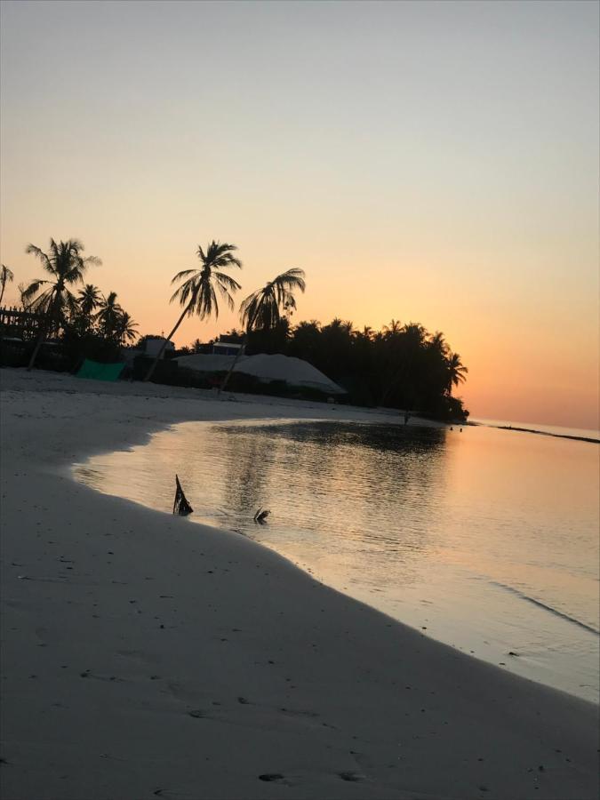 Malas Island View Fulidhoo Exterior photo