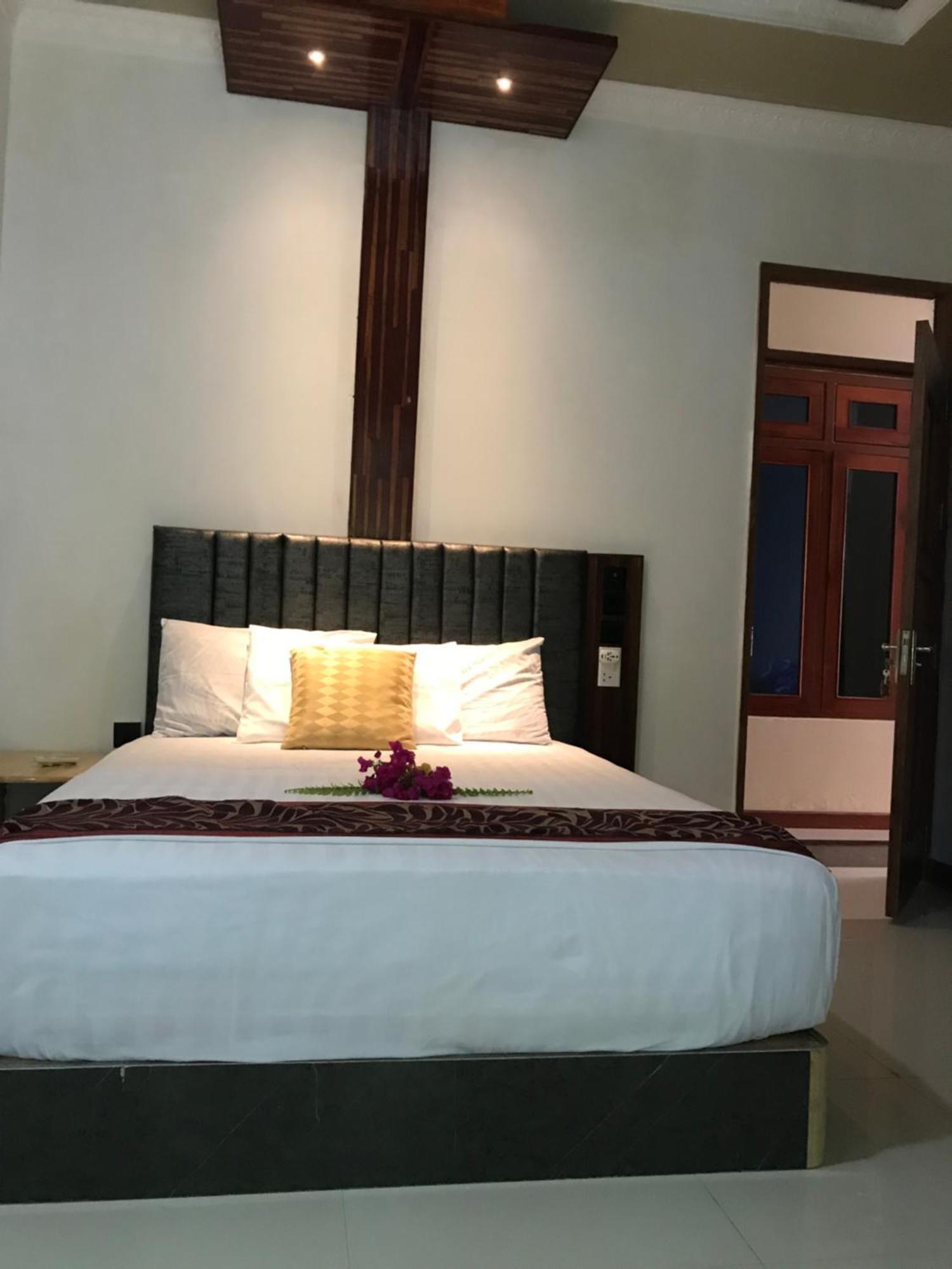 Malas Island View Fulidhoo Exterior photo