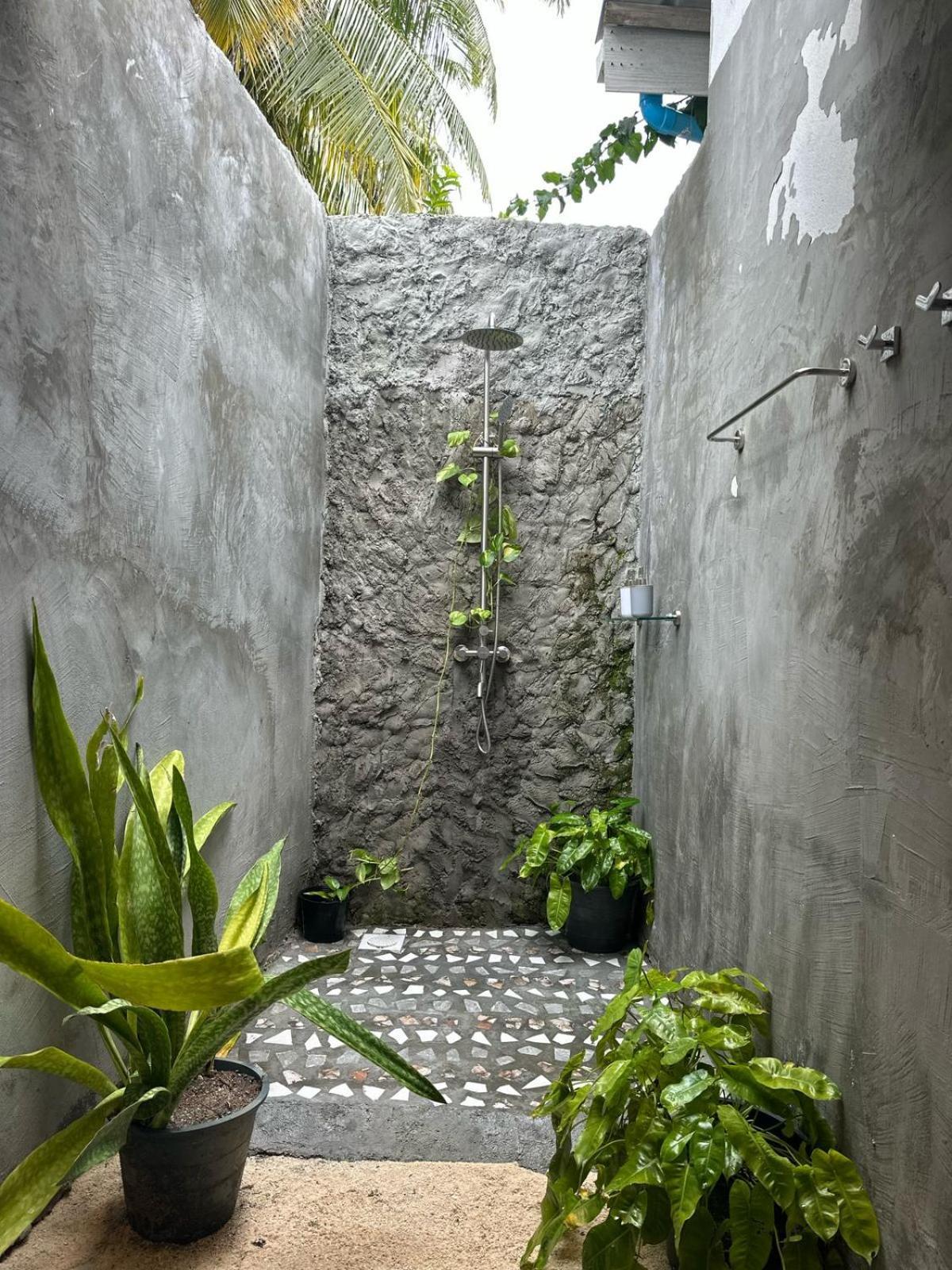 Malas Island View Fulidhoo Exterior photo
