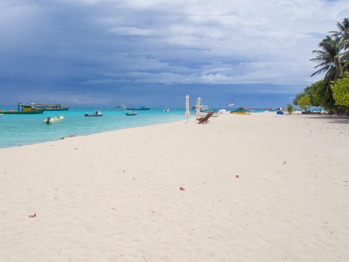 Malas Island View Fulidhoo Exterior photo